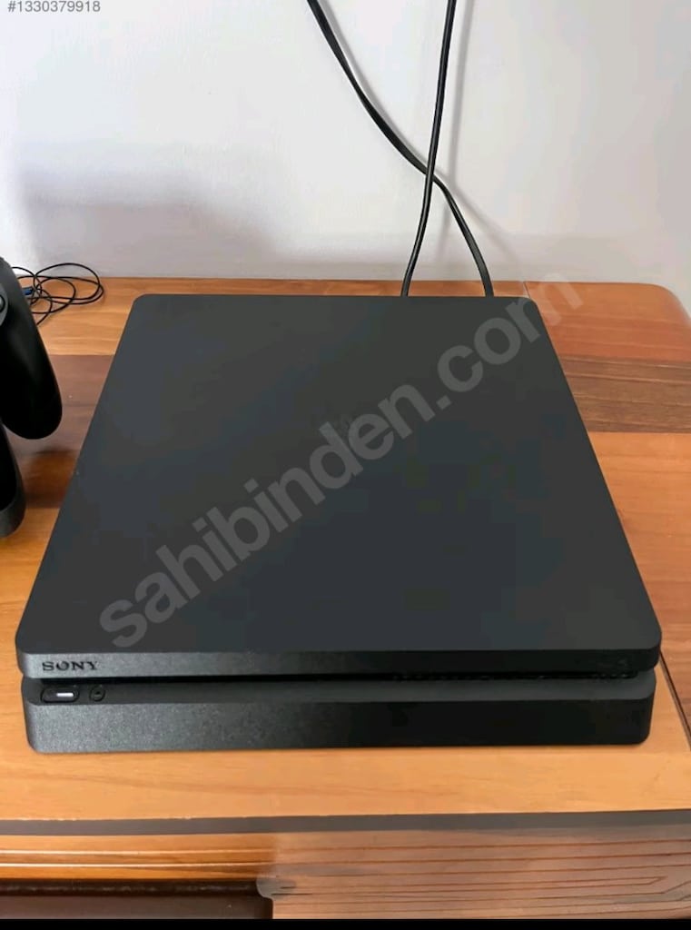 PS4 SLİM SATILIK - 3