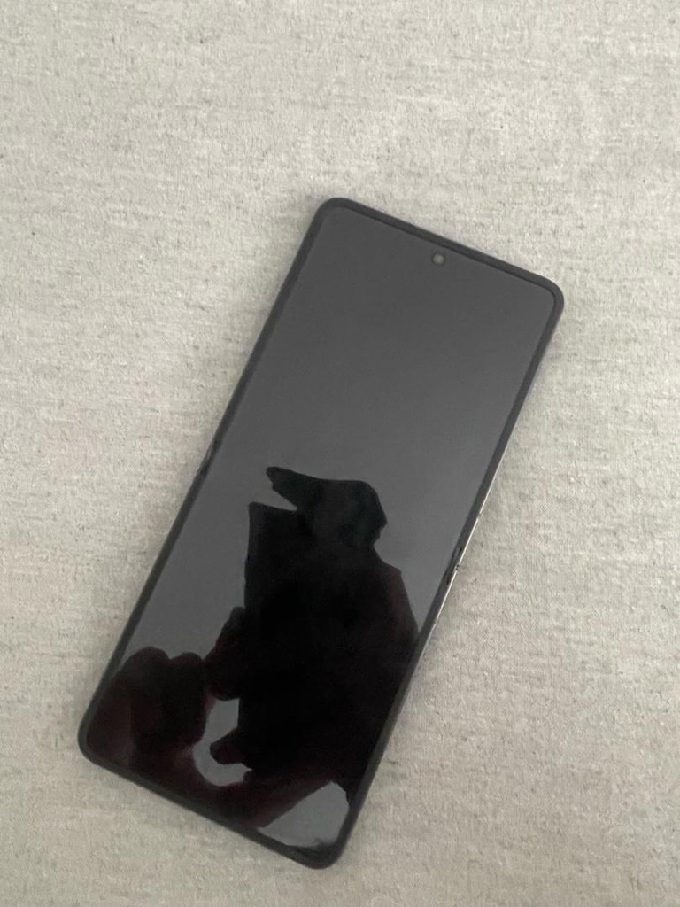 Samsung Galaxy Z flip 7 - 6