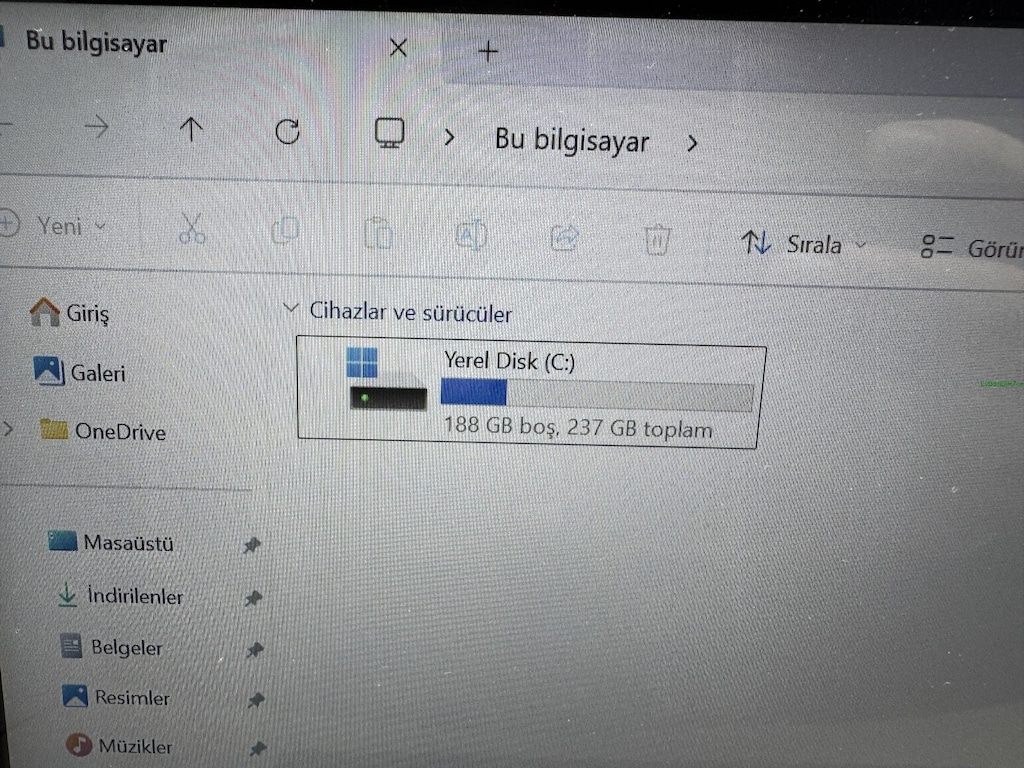 DELL İ5 7. NESİL İŞLEMCİ 8 GB RAM 256 NVME DOKUNMATİK - 5