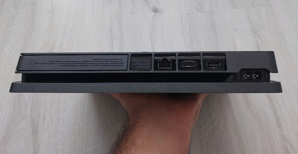 Az Kullanılmış, Kutusunda PlayStation 4 (2 Kol + Oyunlar Dahil) - 7