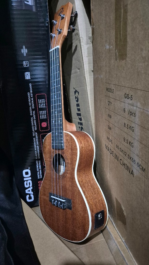 concert boy elektro ukulele - 7