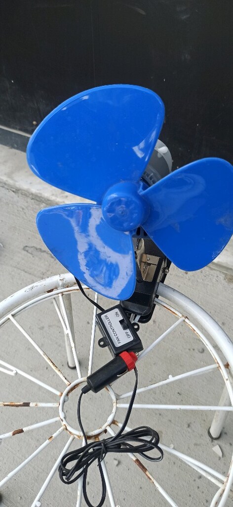Araç İçi Çakmalı Mini Vantilatör 12 Volt - 3