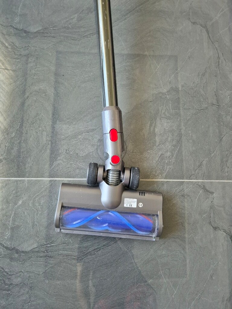 dyson v15 - 3