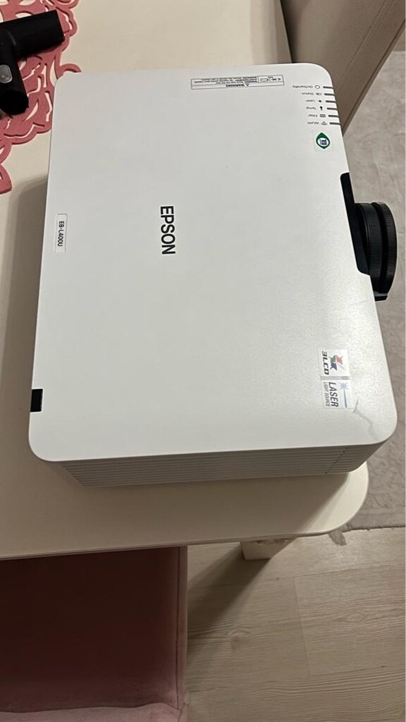 Epson EB-L400U Lazer Projeksiyon ürün çok fazla kullanılmadı - 4