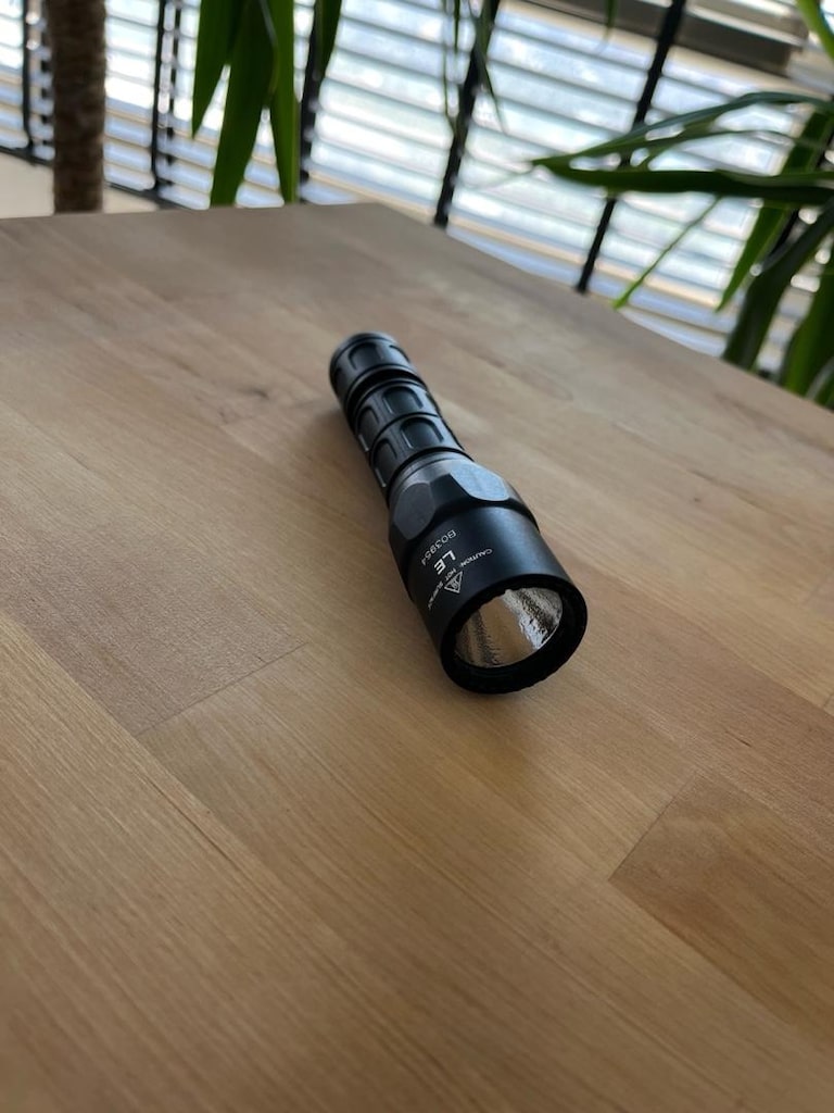surfire g2x pro taktik el feneri - 2