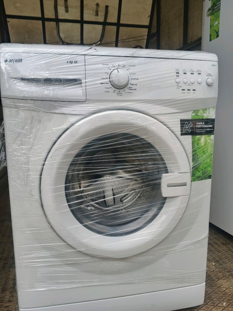 4 kapaklı elbise dolabı nakliye montaj dahil şehir içi 9000 TL - 7