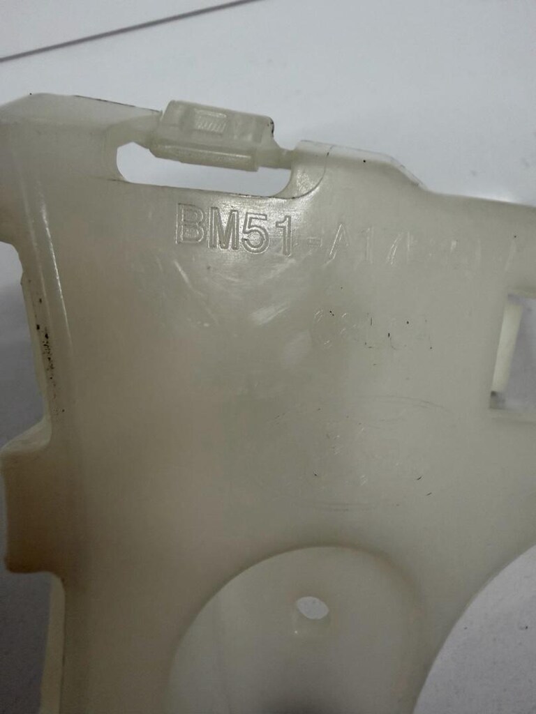 focus sol arka tampon braketi 2011 2018 sıfır orjinal BM51A17E851A - 5