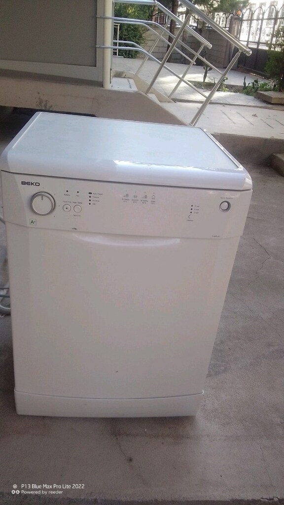 Arçelik marka bulaşık Makinesi sağlam çalışır sepetleri paslı - 3