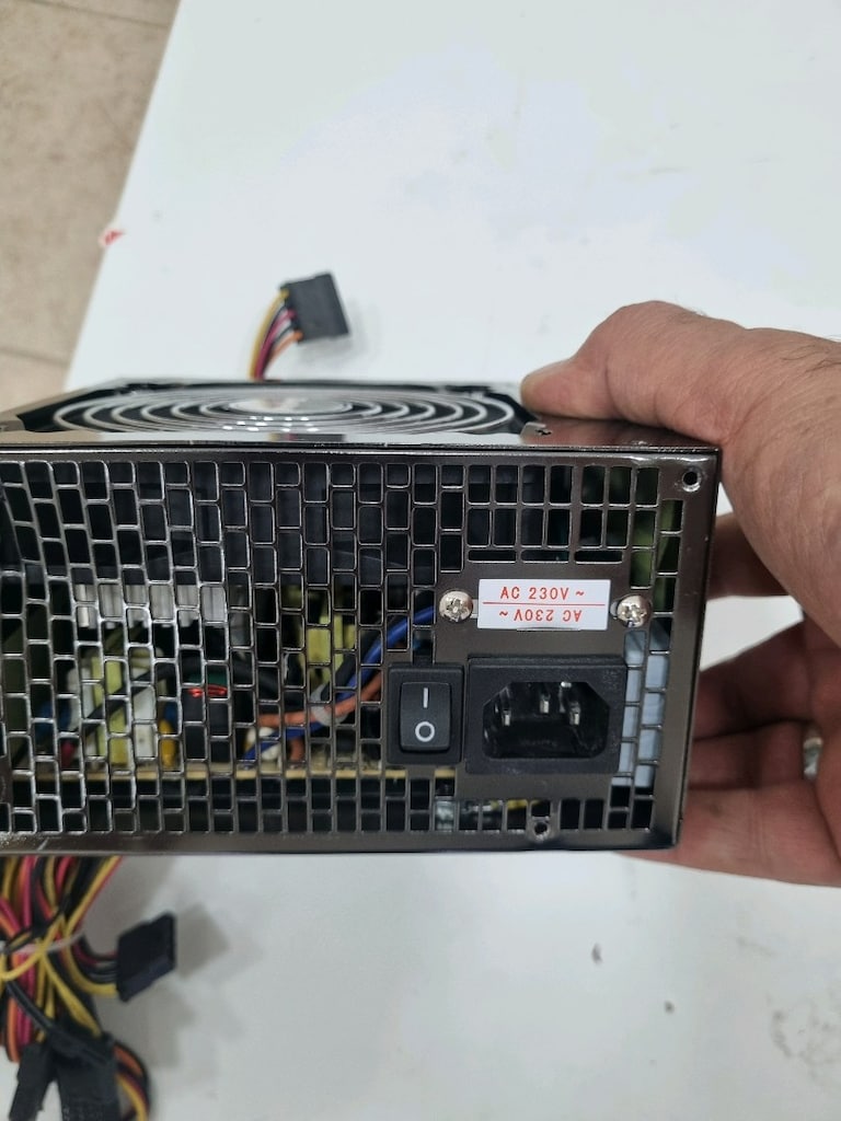 SATILIK HUNTKEY 500 watt power supply - 4