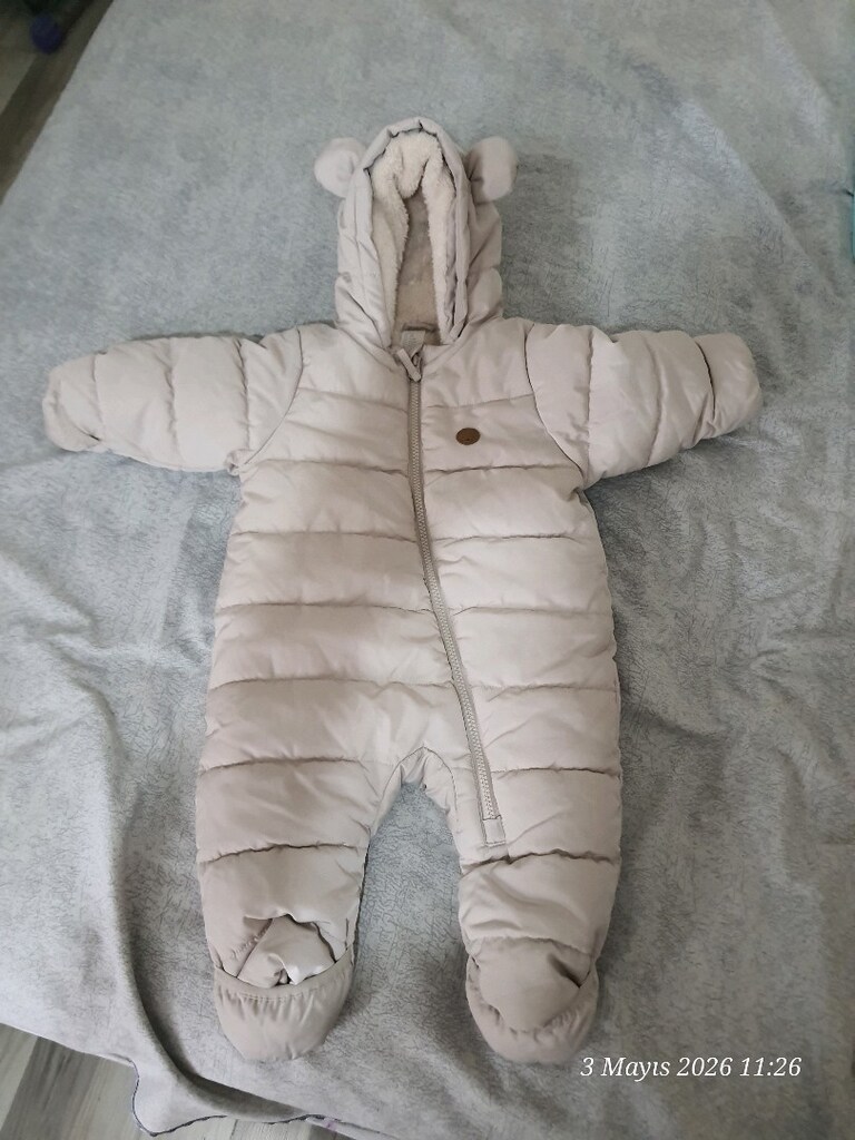 H&M marka bebek tulumu - 4