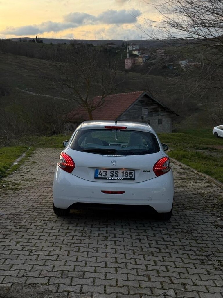 PEUGEOT 208 1.4 HDI ACTIVE PAKET - 7