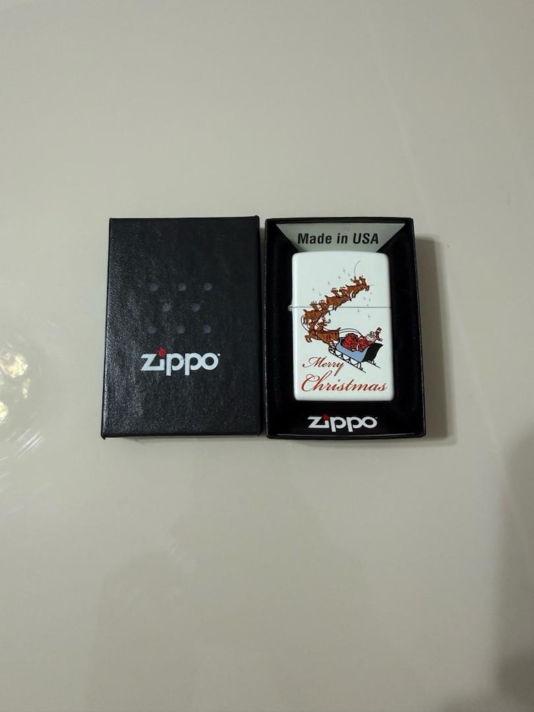 Sıfır kullanılmamış orijinal zippo
