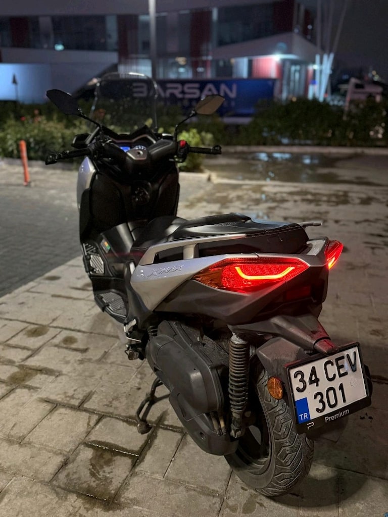 X MAX 125 ABS - 3