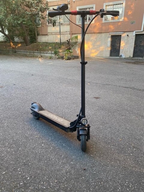 Onvo 007 scooter