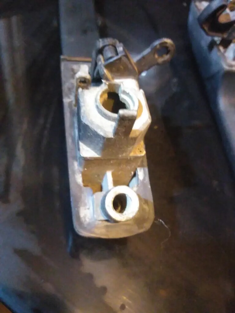 LAND ROVER P38 ÖN SAĞ KAPI DIŞ KOL - 2