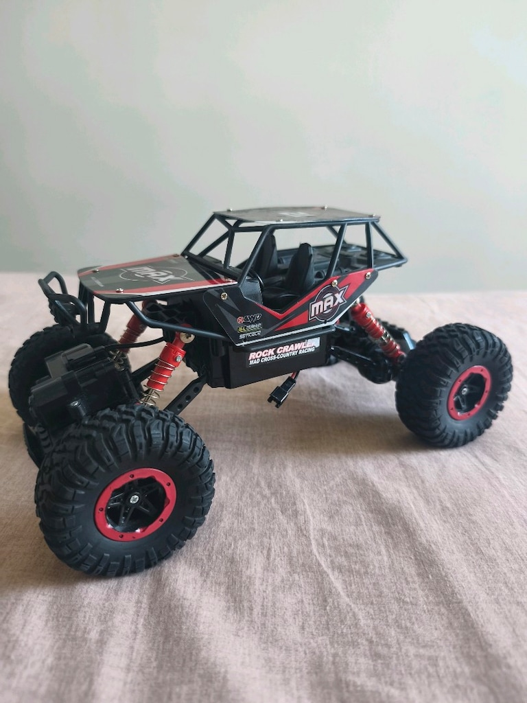 Rc 4x4 2.4ghz rock crawler araba - 2