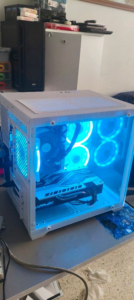 GAMİNG KASA. AKVARYUM..İ5 _12 RAM_8GB EK_SSD.1650 watt__. TAKAS OLUR - 2