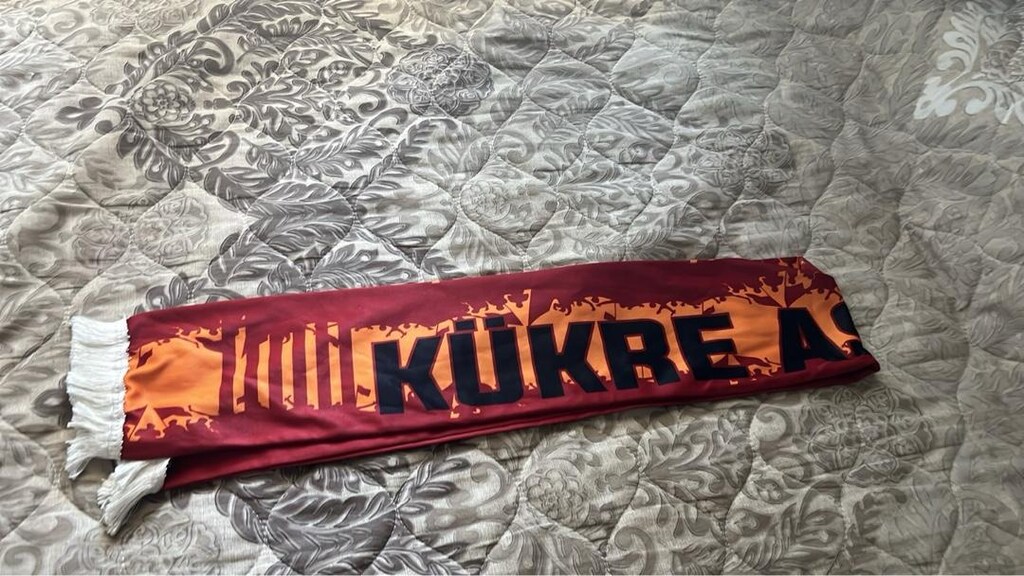 Galatasaray taraftar atkısı - 2