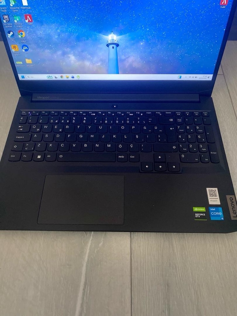 lenovo laptop sıfırı ile birebir çok temiz (PAZARLIK VARDIR) - 4