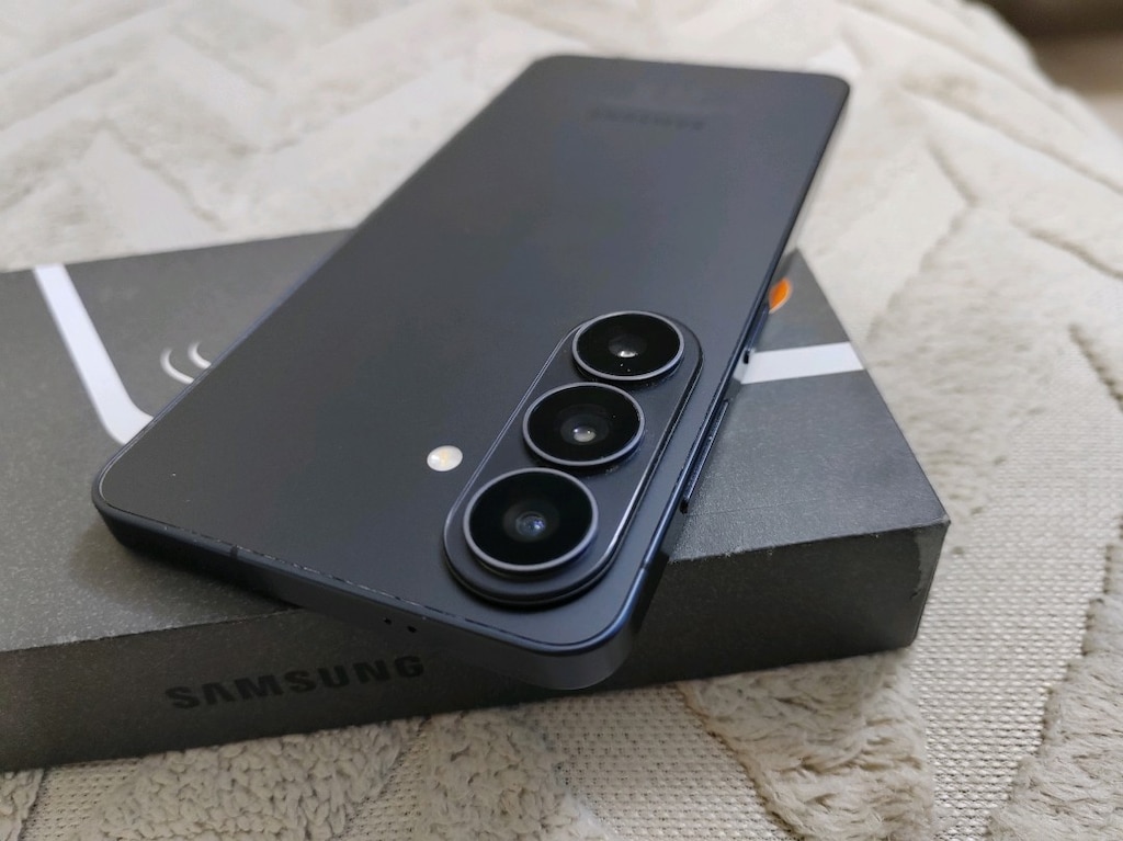SAMSUNG S26 256GB YD - 4