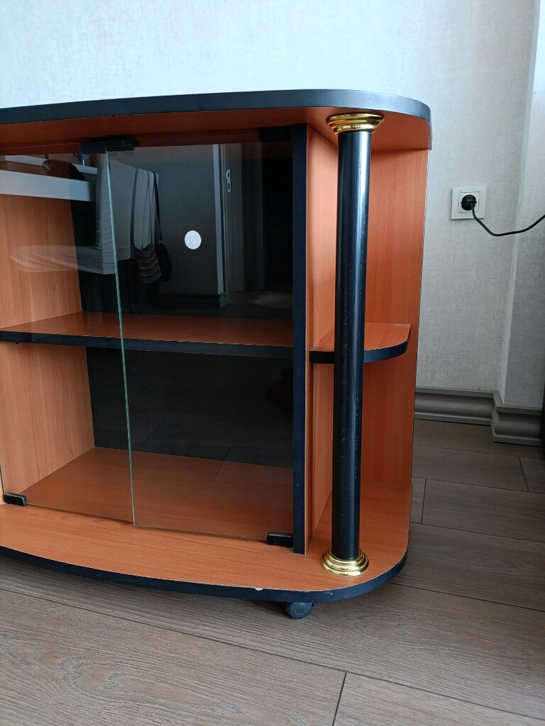 Televizyon sehpası - 2