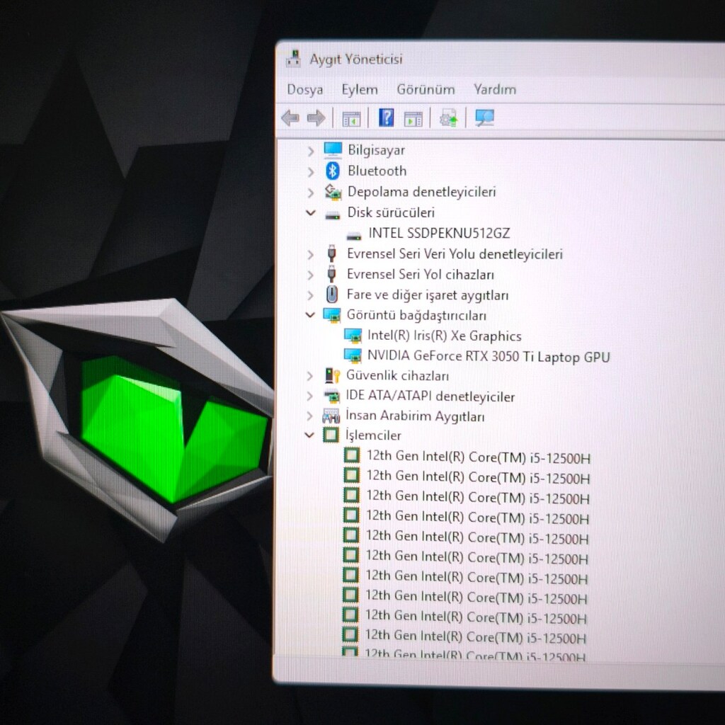Monster / 32 Ram / Rtx 3050ti / 500 Ssd / 17.3" Büyük Ekran / 144 Hz - 13