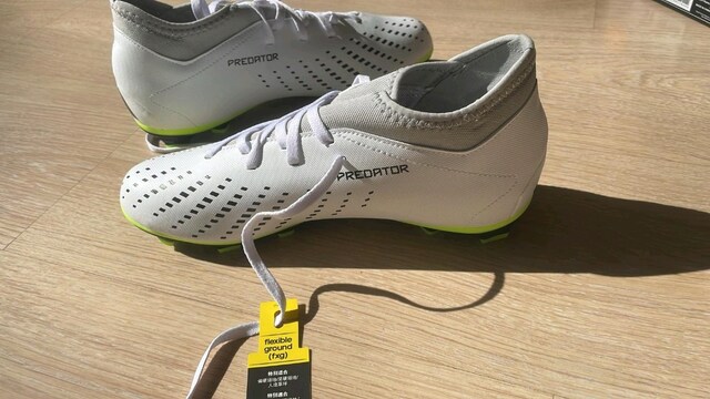 Adidas PREDATOR Erkek Krampon