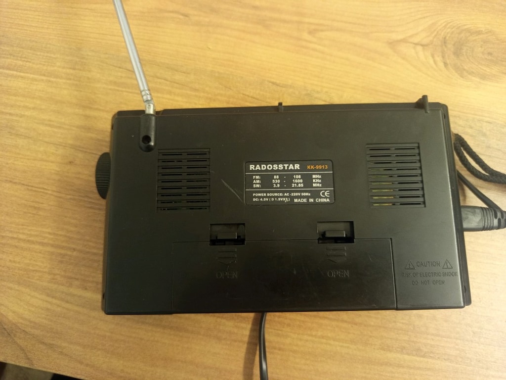 Radosstar markalı nostalji Radio - 3