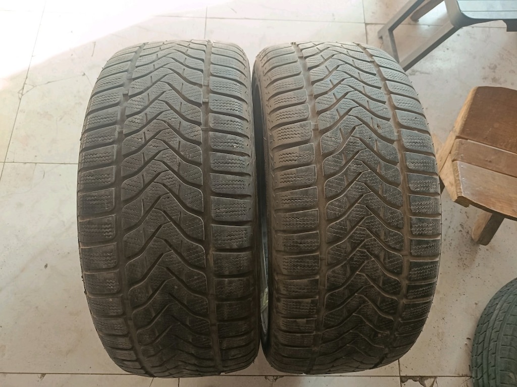 245/45/18 Lassa kar lastiği - 2