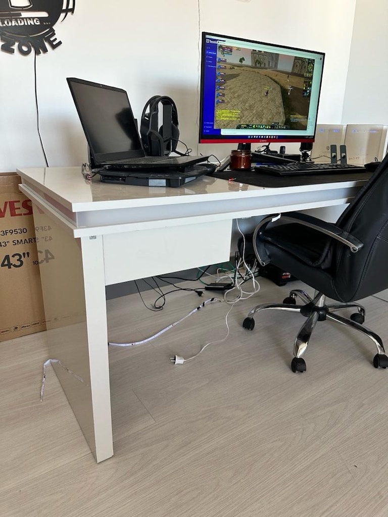 ÖZEL YAPIM MDF bilgisayar masası - 4