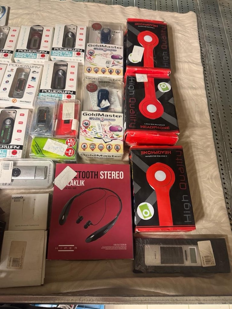 Kelepir Toplu Elektronik Sıfır Ürün Lotu (39 Parça) - 3