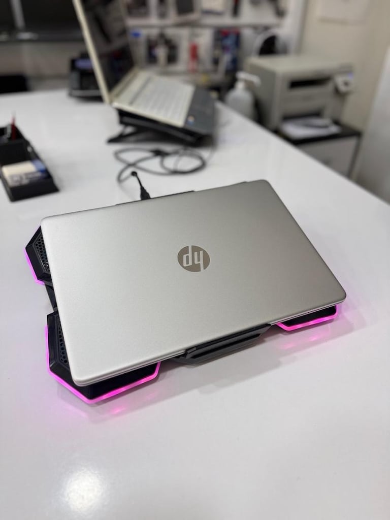 TERTEMİZ DOKUNMATİK EKRAN HP LAPTOP - 10