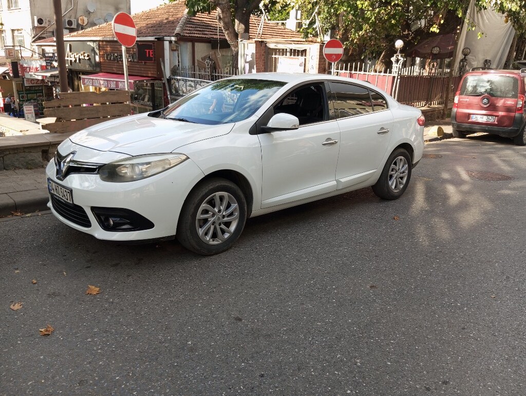 2013 model 1.5 dizel 110 lük 6 ileri 180000 kln şuanda degişen öncam - 3