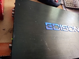 eski seri Edison 5 kanal oto anfi sorunsuz çalışır durumda mono ve ste - 2