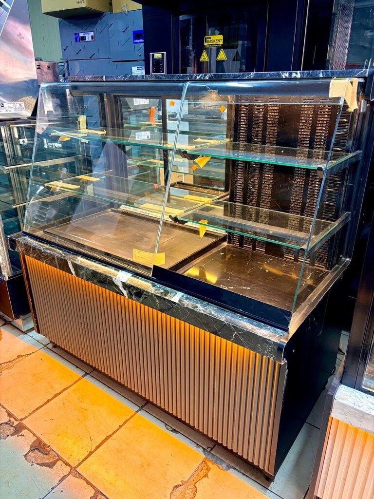 150 Cm Starbuck Tipi İçecek - Pasta - Tatlı Teşhir Dolabı