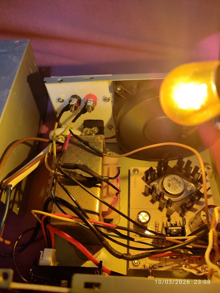 ayarlı0.7 13volt Mak 4amper göstergeli adaptör 1000tl - 6
