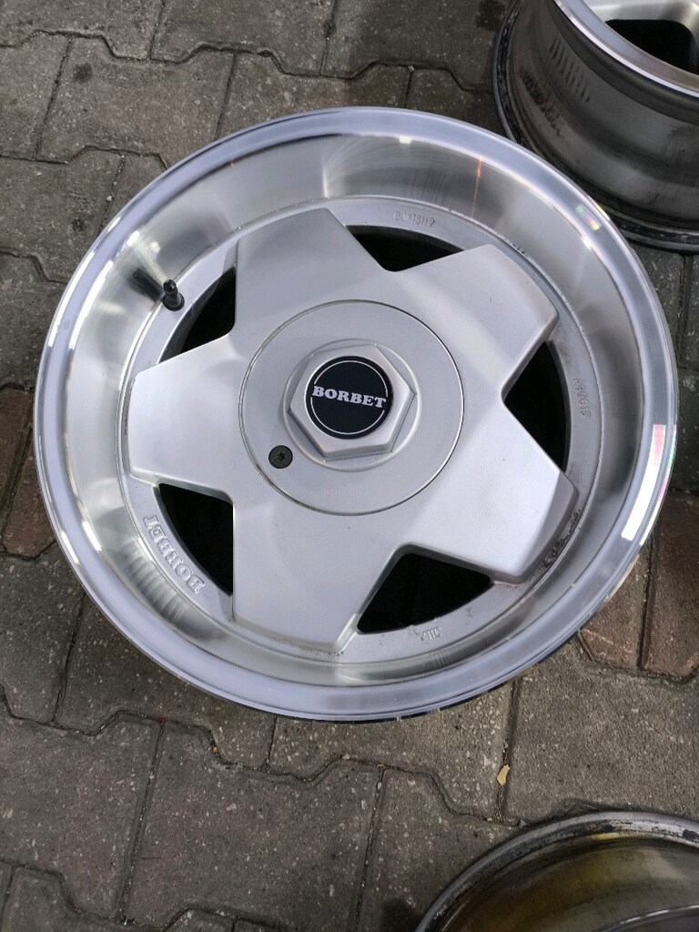 15" BORBET JANT TAKIMI 7/8 OFSET 4*100 VE 4*108 - 8