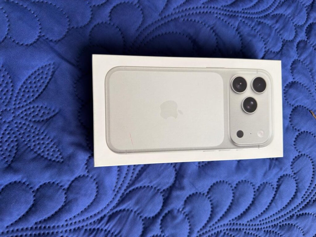 Apple iPhone 17 pro 256 gb - 6