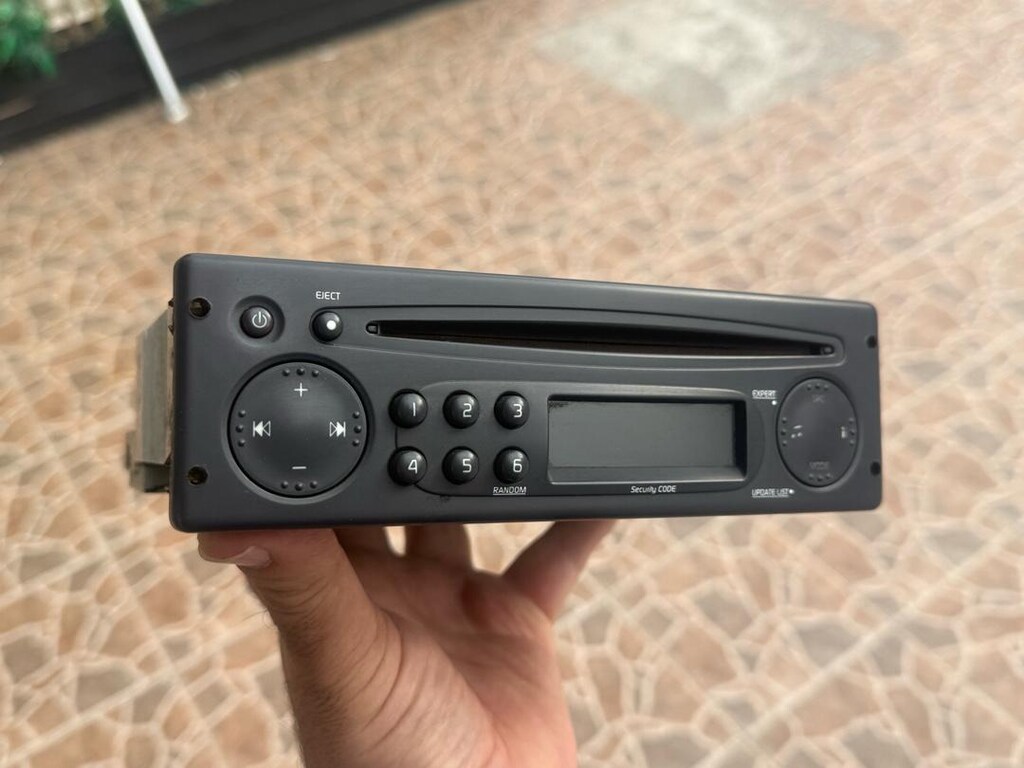 Renault Clio Teyp, Kangoo Teyp,Symbol Teyp Çalışıyor Kodu Var, Temiz - 2