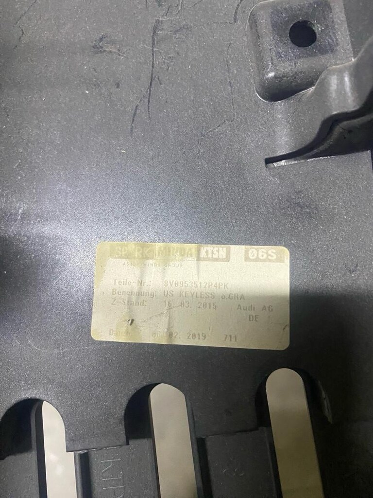 8V0953512P4PK DİREKSİYON ALT KAPLAMASI - 4