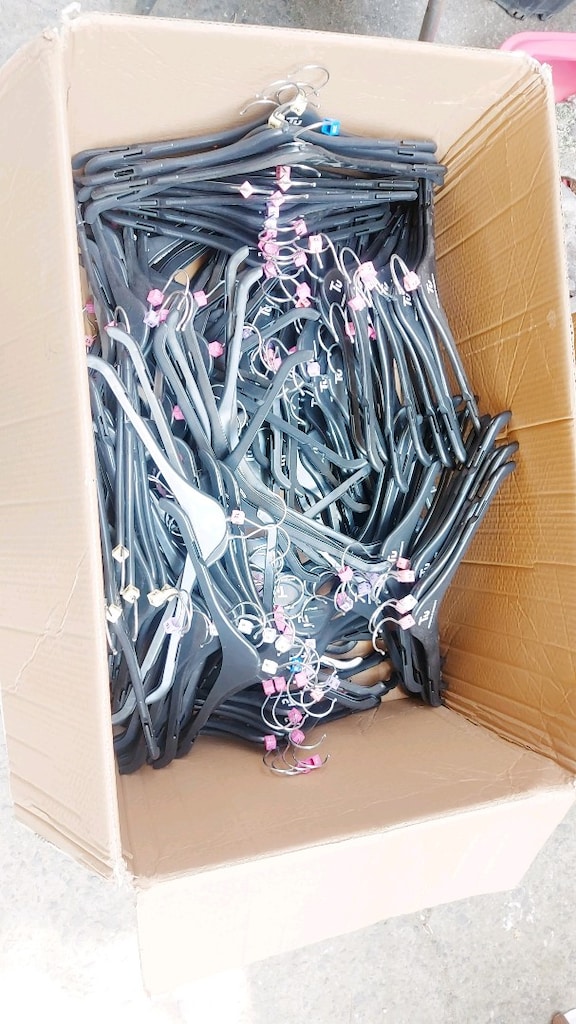 plastik askı 2 tl adedi yer güngören - 6
