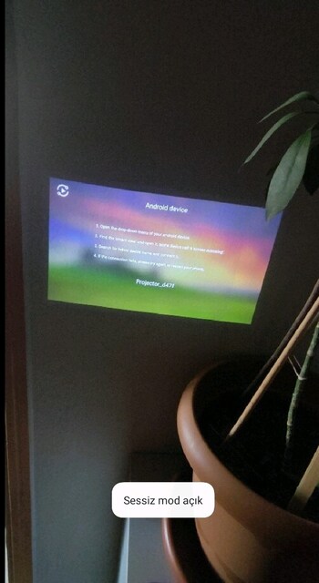Acer DLP 4 K Mini Cep Projeksiyon