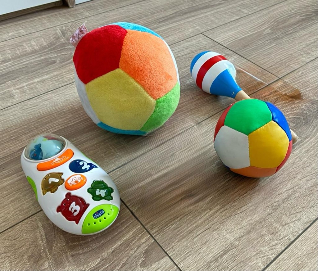 4 Parça - Konuşan Telefon, Peluş Yumuşak Top, Çıngırak - 2