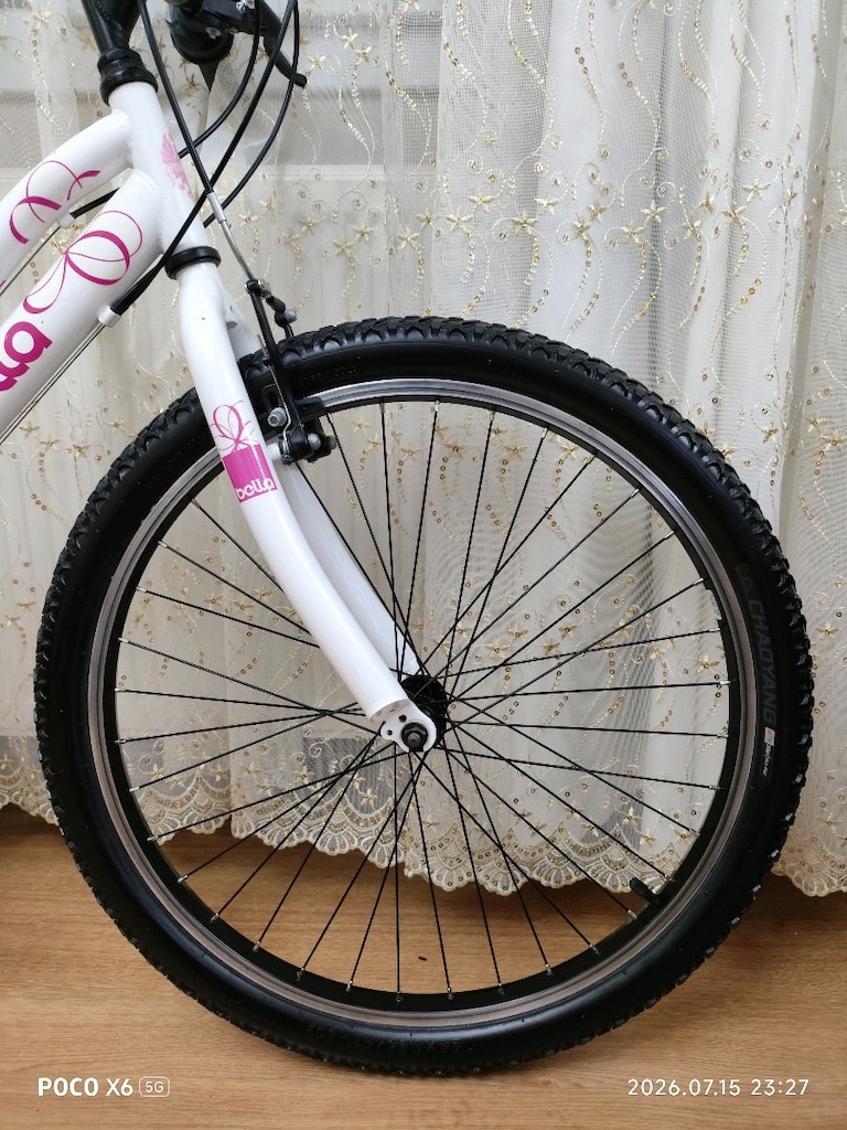 Sıfırdan farksız, hatasız 24" Bianchi Bella vitesli bisiklet (kaçmaz) - 8