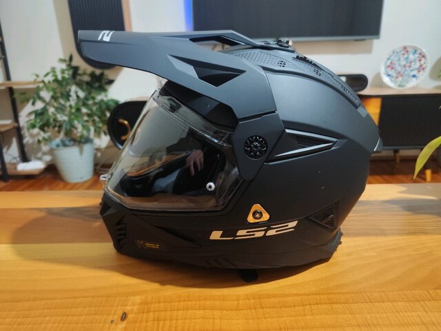 LS2 Pioneer 2 Mat Siyah Kask