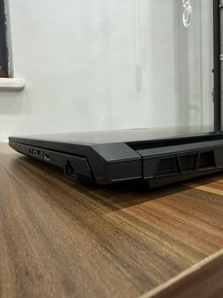 MSI Katana17 B13V 4050 512 SSD 16GB RAM - 10