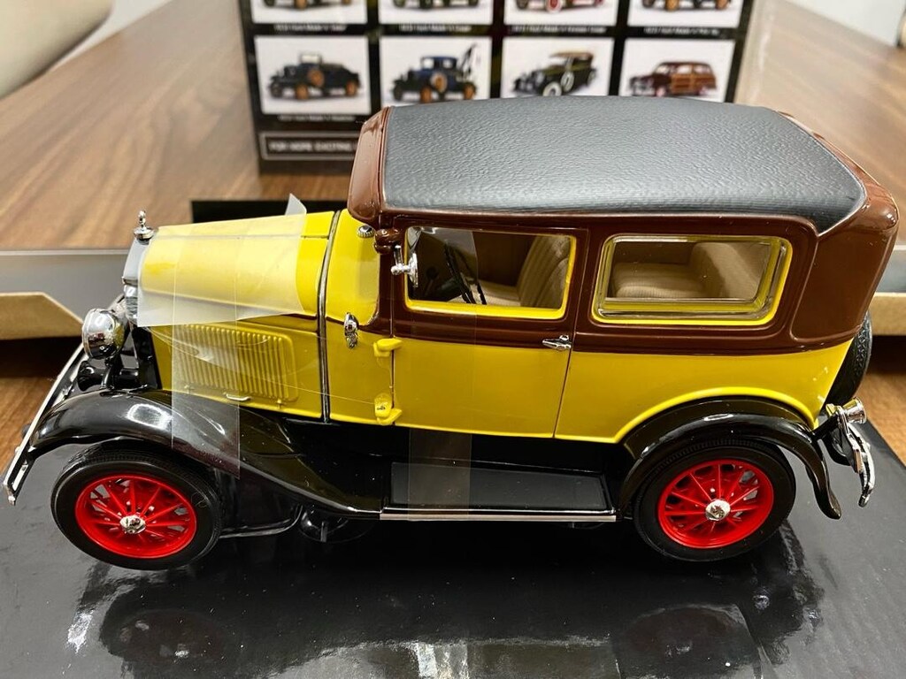 SIFIR ÜRÜN 1931 FORD MODEL A TUDOR 1/18 ÖLÇEK DİECAST MODEL ARABA - 9