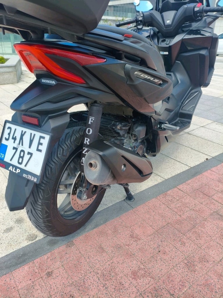 Honda Forza 250 Orijinal (Akıllı Çantalı) - 6