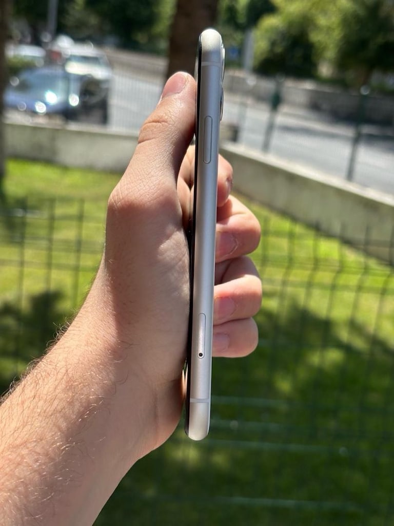 128 GB İPHONE 11 TERTEMİZ SIFIR AYARINDA - 4
