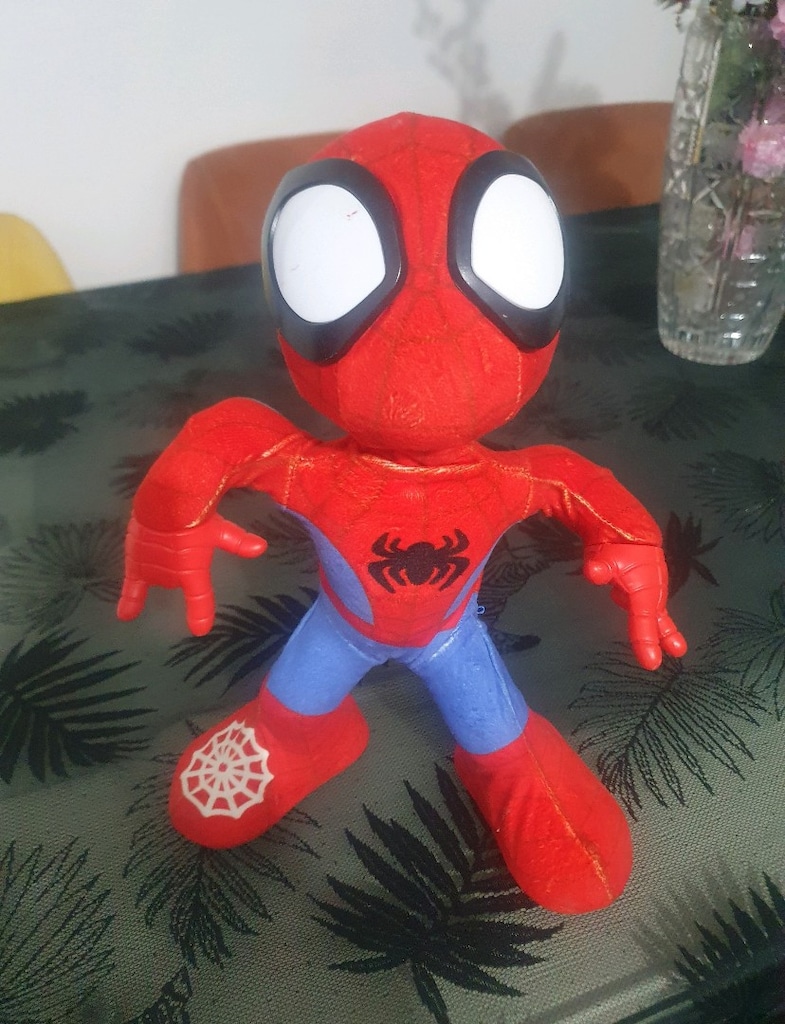 Spidey And Hıs Amazıng Frıends Dans Eden Spider-man hareket ediyor - 3